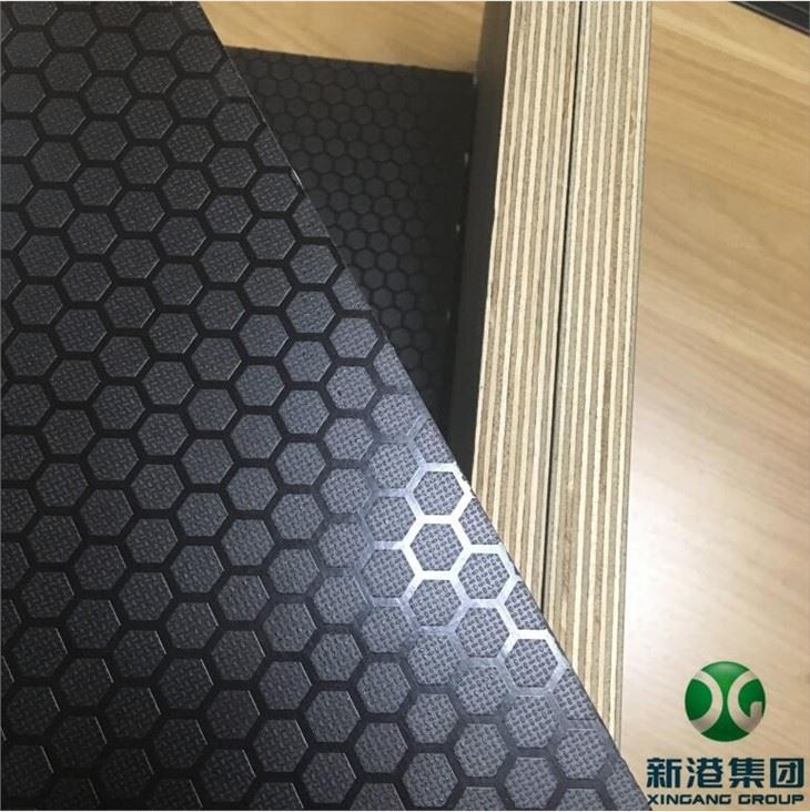Hexa Pattern pretslīdes saplāksnis ar plēvi