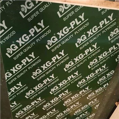Zaļā FFP XG-PLY celtniecības saplākšņa plāksne