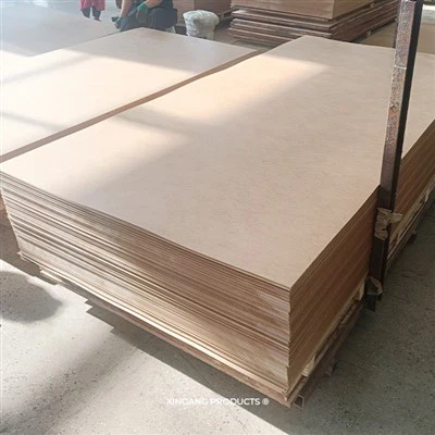 Vienkāršs 15 MM MDF E1