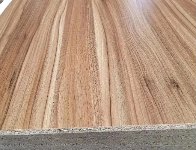 Melamīna papīra laminētas skaidu plātnes MDF durvīm 1220 * 2750 mm vai 1220 * 2745